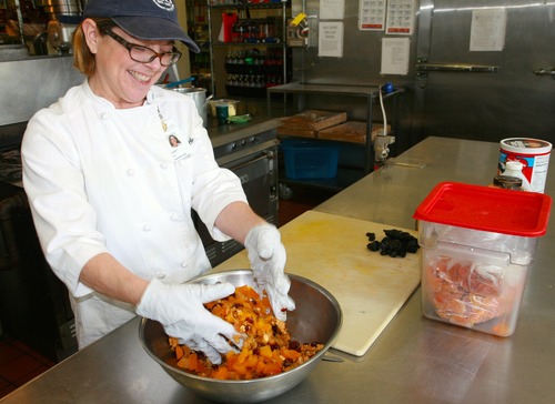 wendy-turbini-making-granola